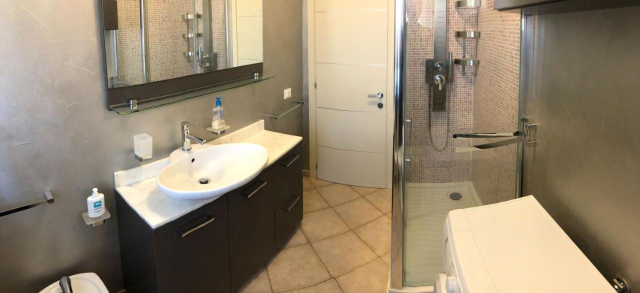 Casa Vacanze Sunflower Каррара Екстер'єр фото