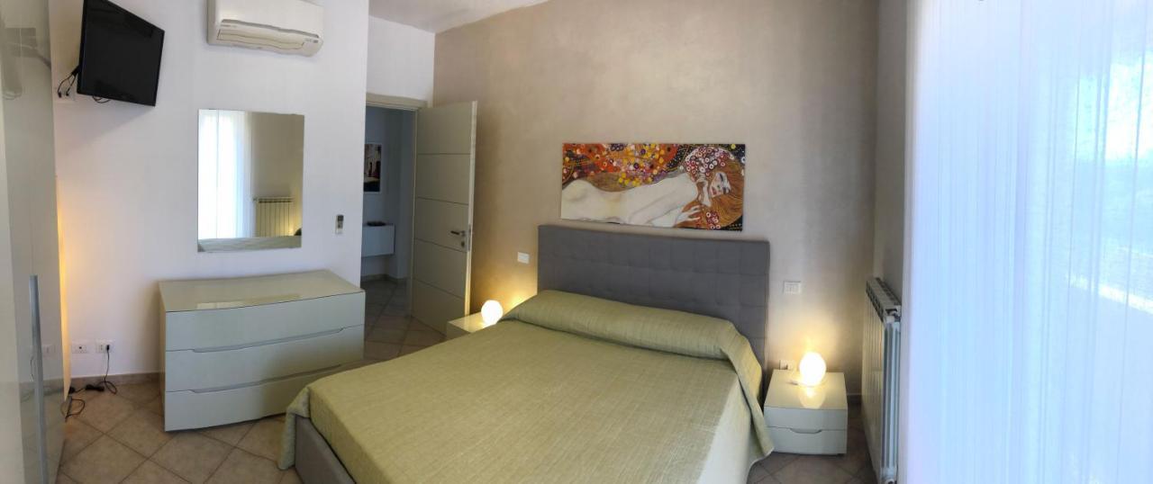 Casa Vacanze Sunflower Каррара Екстер'єр фото
