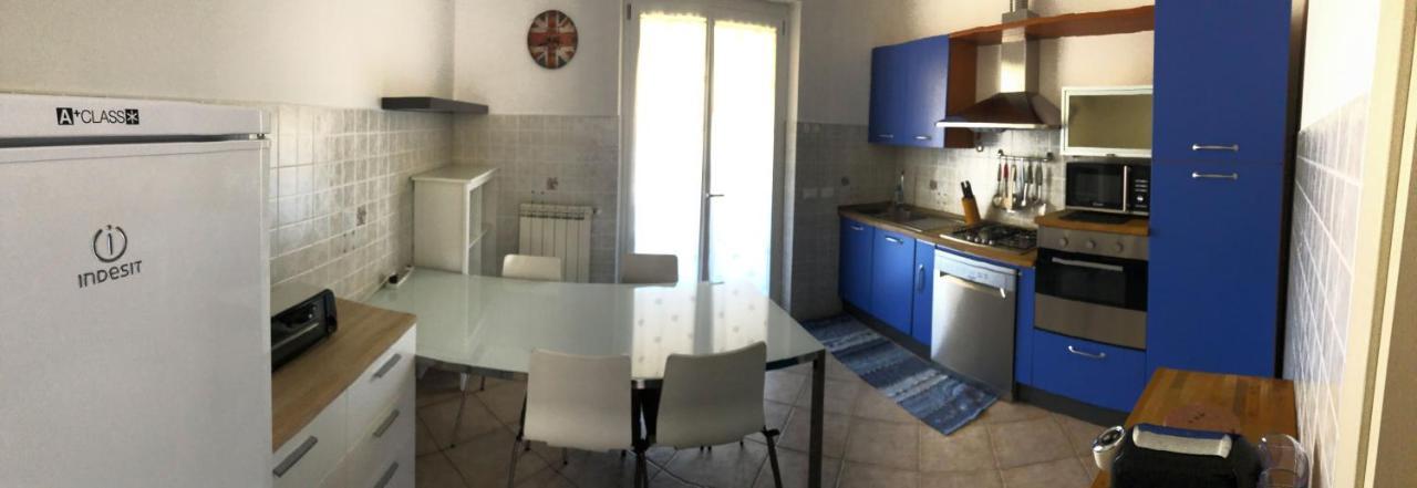 Casa Vacanze Sunflower Каррара Екстер'єр фото