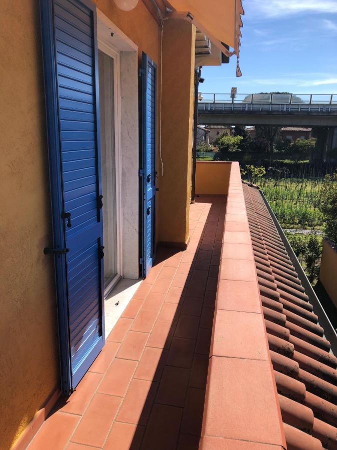 Casa Vacanze Sunflower Каррара Екстер'єр фото