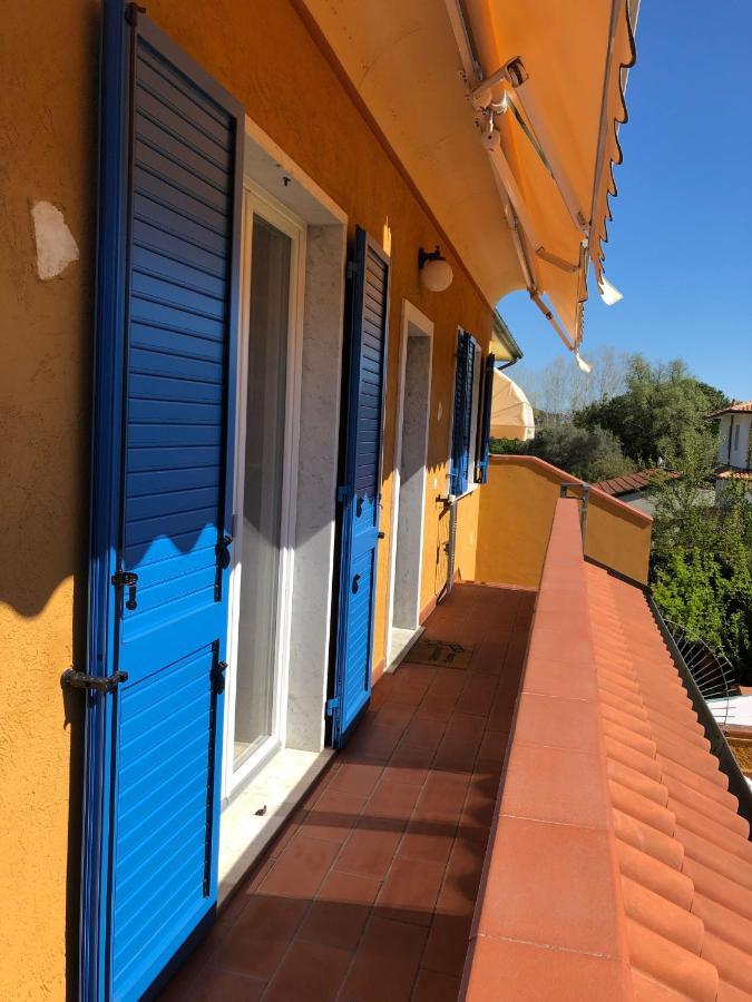 Casa Vacanze Sunflower Каррара Екстер'єр фото